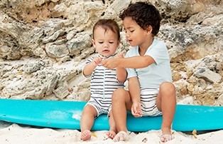 Lässig UV swimwear for boys and girls